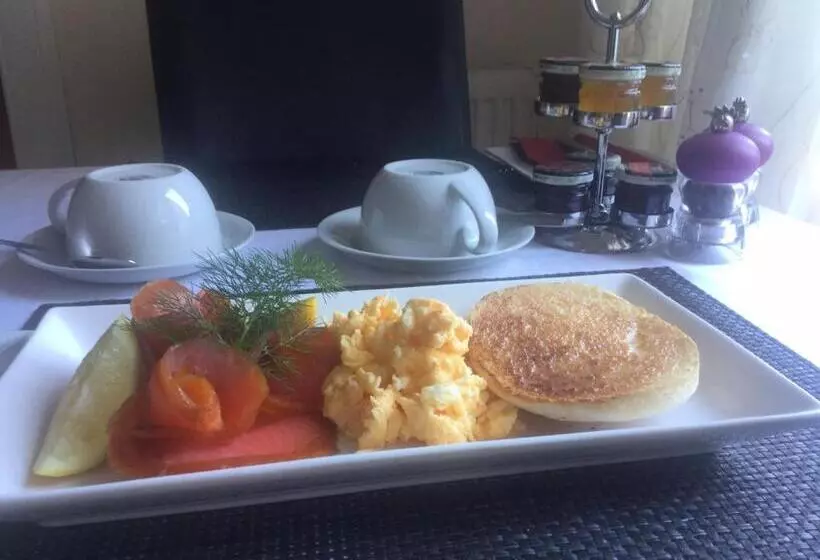 Nocleg ze śniadaniem Bythesea Guest House