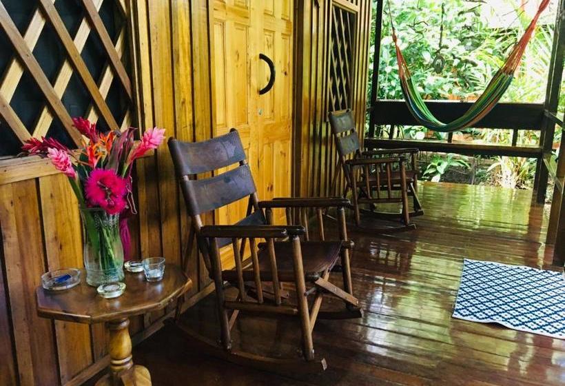 Coral Hill Bungalows