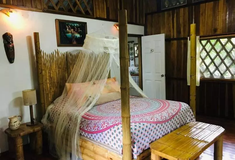 Coral Hill Bungalows