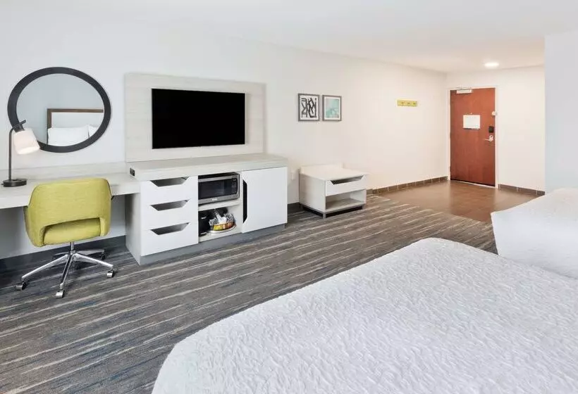 Hampton Inn & Suites Phenix City Columbus Area