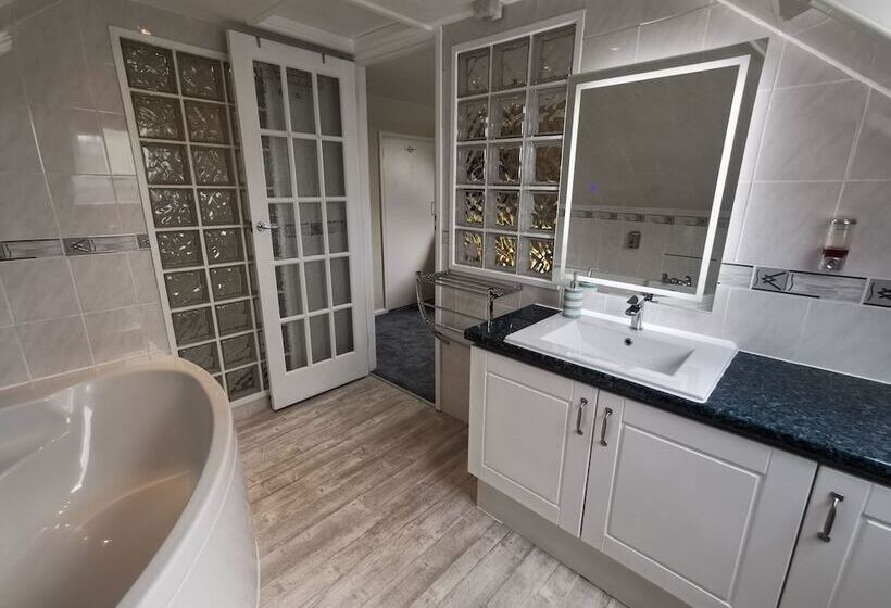 בית מלון כפרי Aquarius B&b