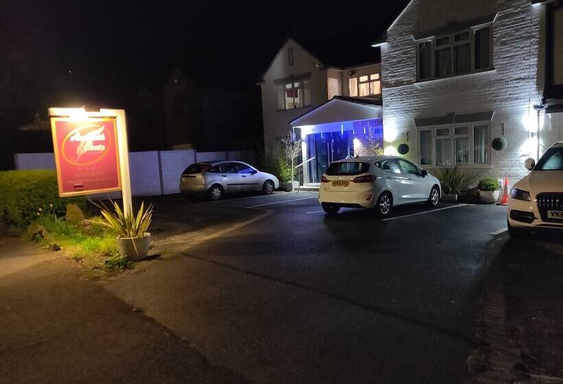 בית מלון כפרי Avonpark House