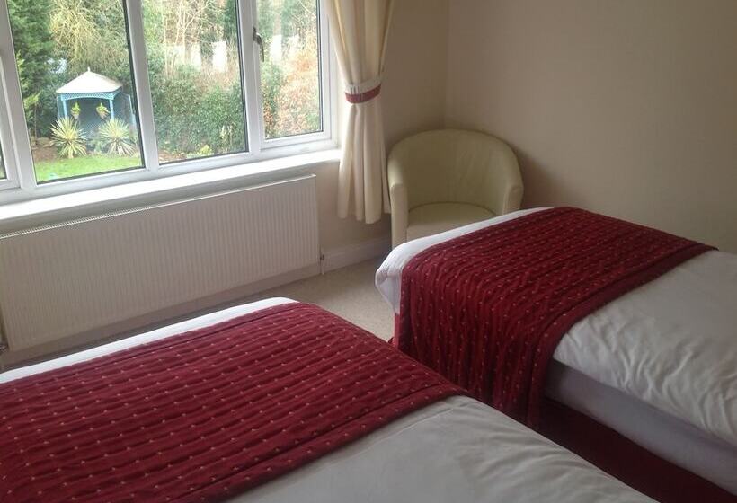 בית מלון כפרי Avonpark House