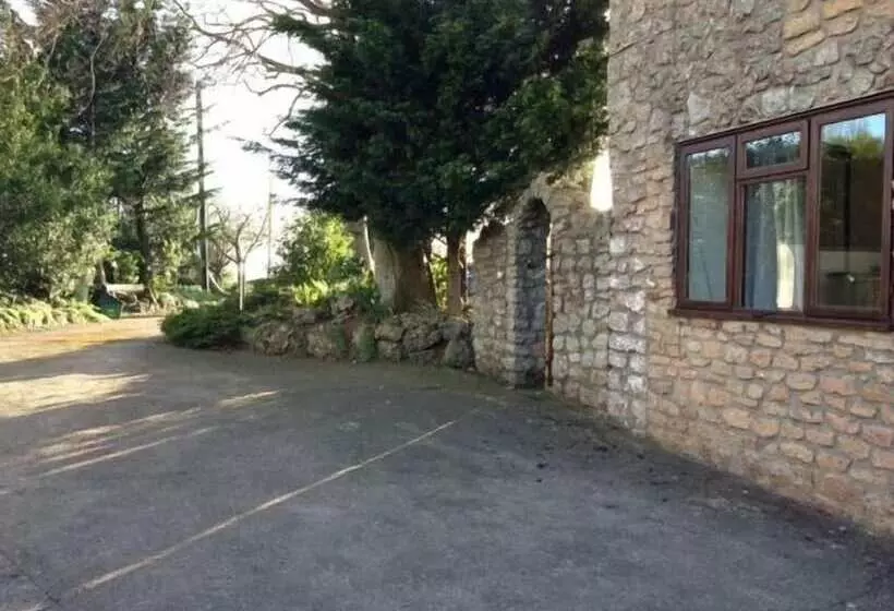 Hotel Beaconsfield Farm