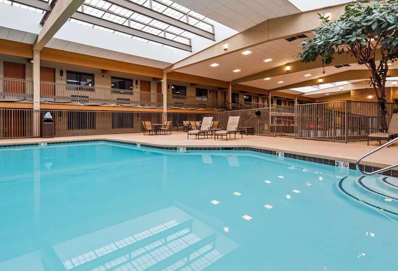 فندق Best Western Plus Raton