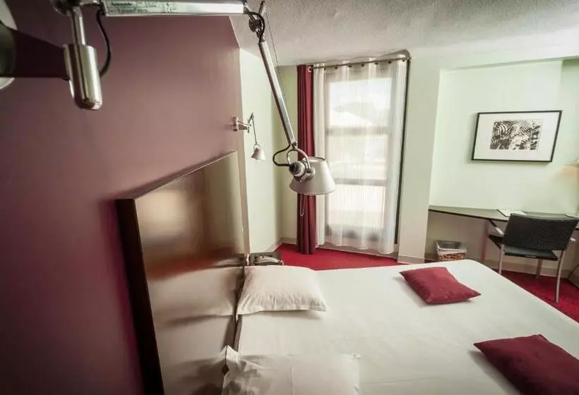 Hotel Canal Aigues Mortes