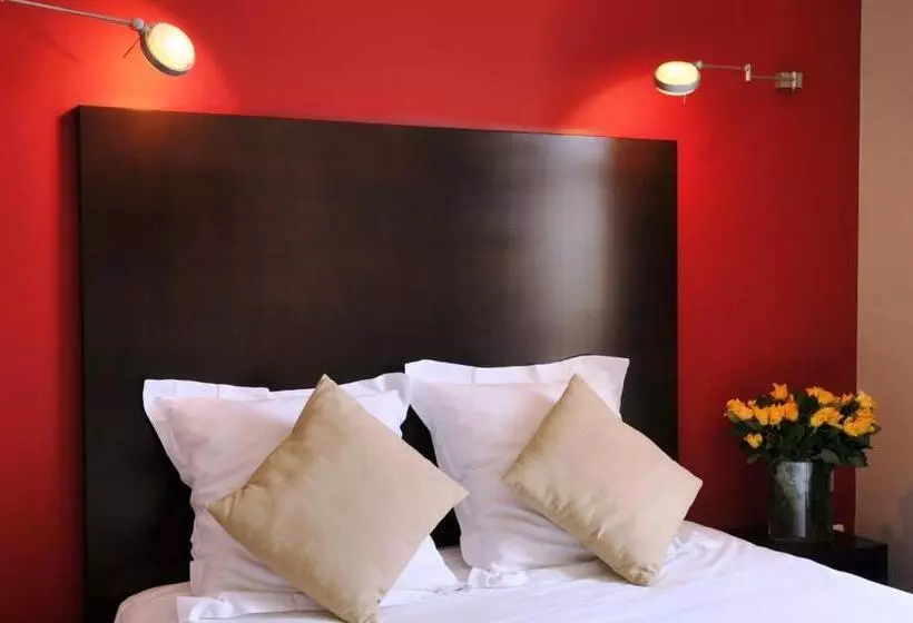 Hotel Canal Aigues Mortes