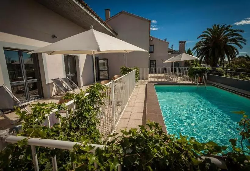 Hotel Canal Aigues Mortes