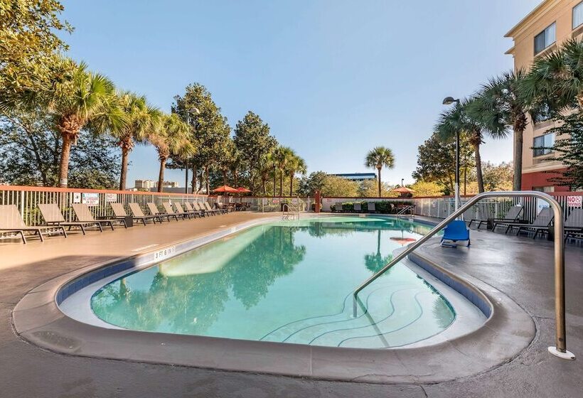 ホテル Comfort Inn & Suites Near Universal Orlando Resortconvention Ctr