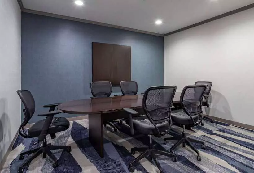 酒店 Comfort Suites Natchitoches