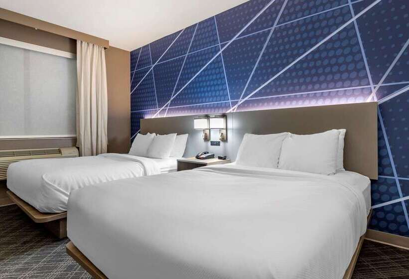 Отель Comfort Suites Natchitoches