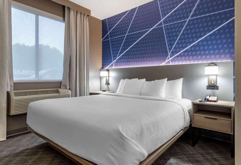 Отель Comfort Suites Natchitoches