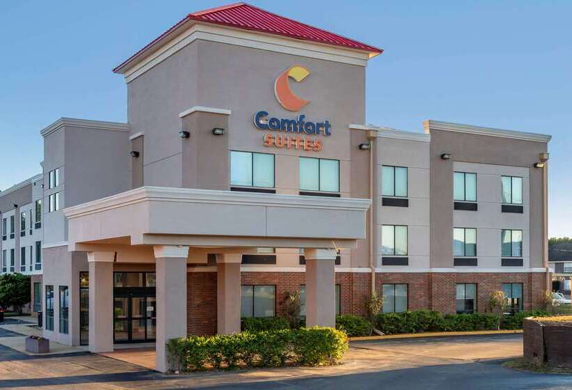 Отель Comfort Suites Natchitoches