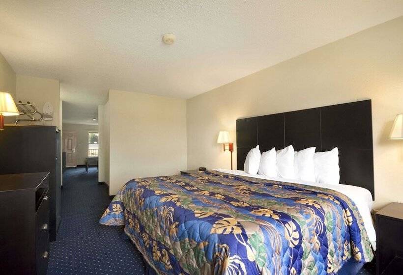 Отель Days Inn By Wyndham Alma