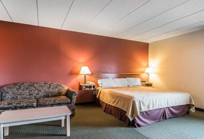 Отель Econo Lodge Near Plymouth State University