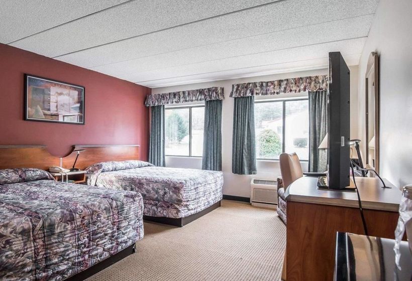 Отель Econo Lodge Near Plymouth State University