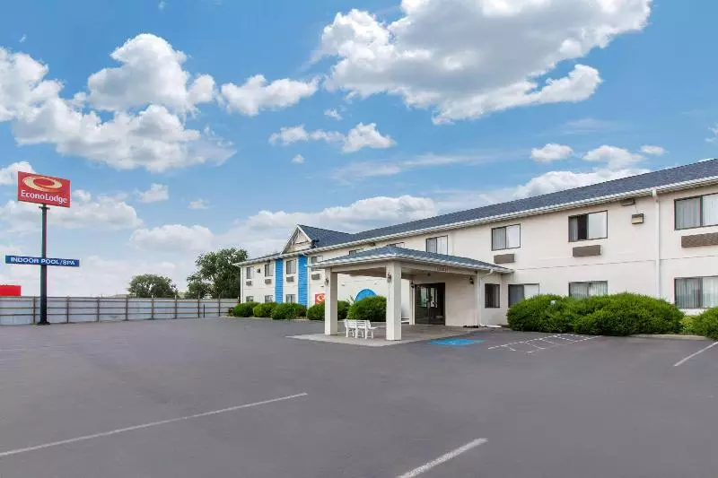 Отель Econo Lodge Oacoma