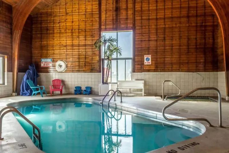 Отель Econo Lodge Oacoma