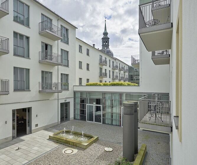 هتل Elbresidenz An Der Therme