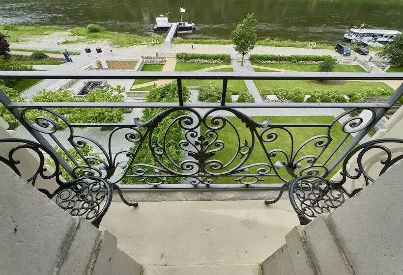 Otel Elbresidenz An Der Therme