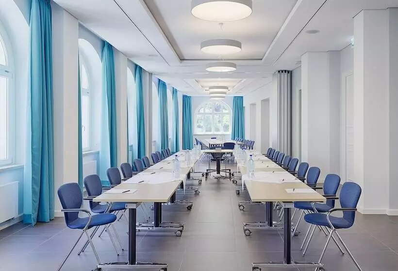 Otel Elbresidenz An Der Therme