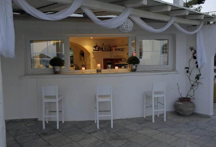 فندق Galatis Beach