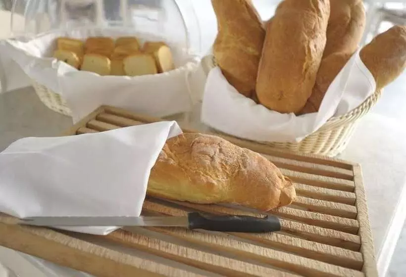 호텔 Galatis Beach