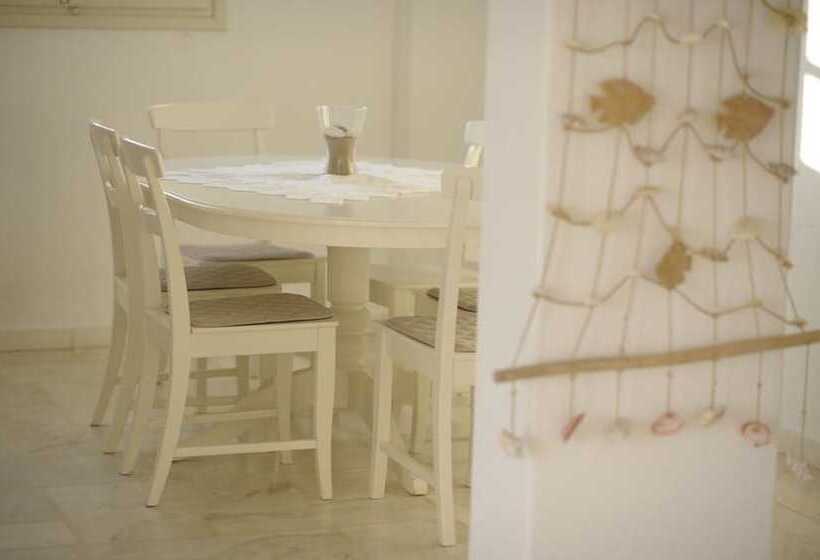 فندق Galatis Beach