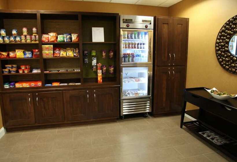 בית מלון כפרי Holiday Inn Express & Suites   Huntsville Airport, An Ihg