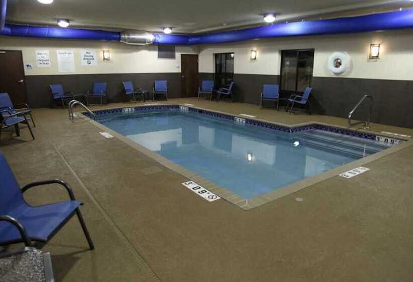 בית מלון כפרי Holiday Inn Express & Suites   Huntsville Airport, An Ihg