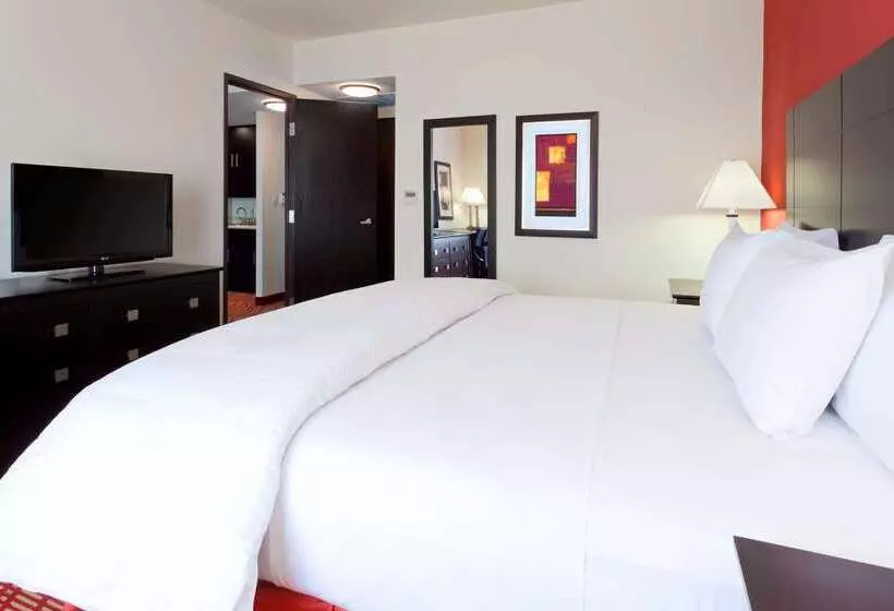 هتل La Quinta By Wyndham San Luis Potosi