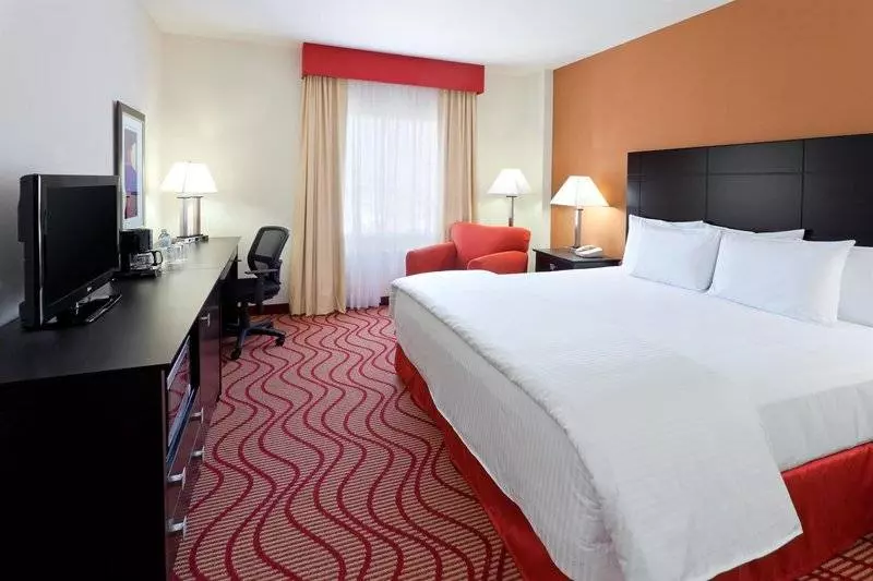 هتل La Quinta By Wyndham San Luis Potosi