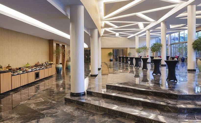 فندق Noah S Ark Deluxe  & Spa