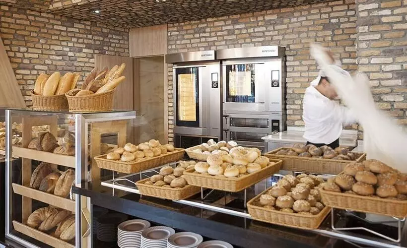 ホテル Noah S Ark Deluxe  & Spa