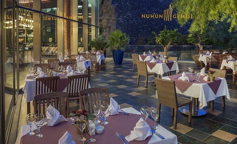 فندق Noah S Ark Deluxe  & Spa