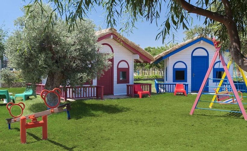 فندق Noah S Ark Deluxe  & Spa