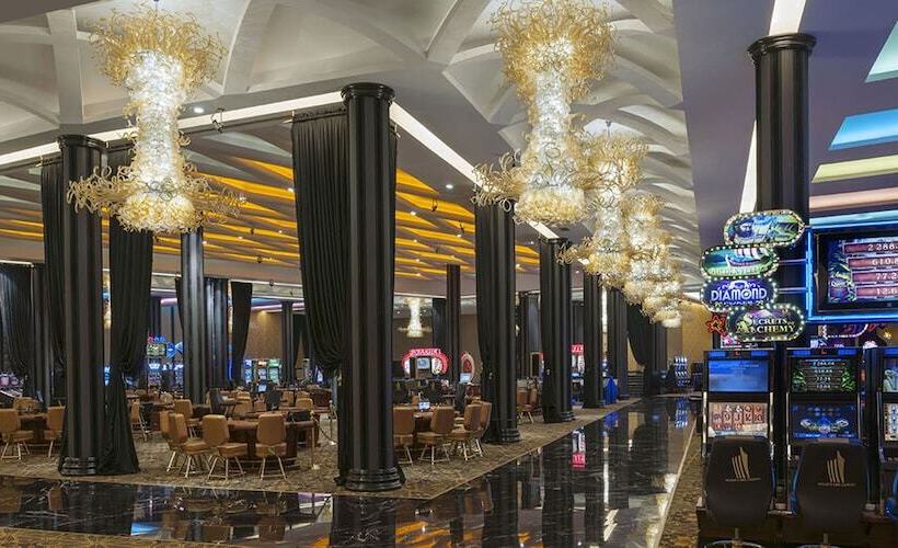 فندق Noah S Ark Deluxe  & Spa