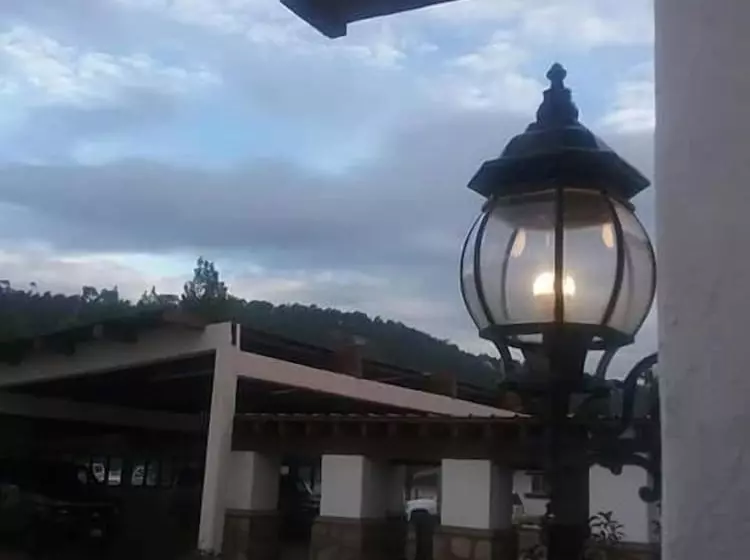 酒店 Quinta Mision