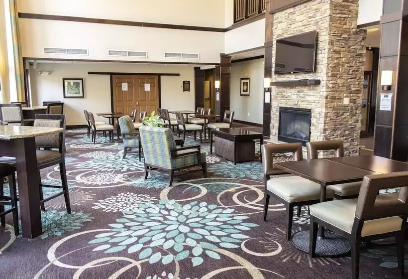 ホテル Staybridge Suites Minot, An Ihg