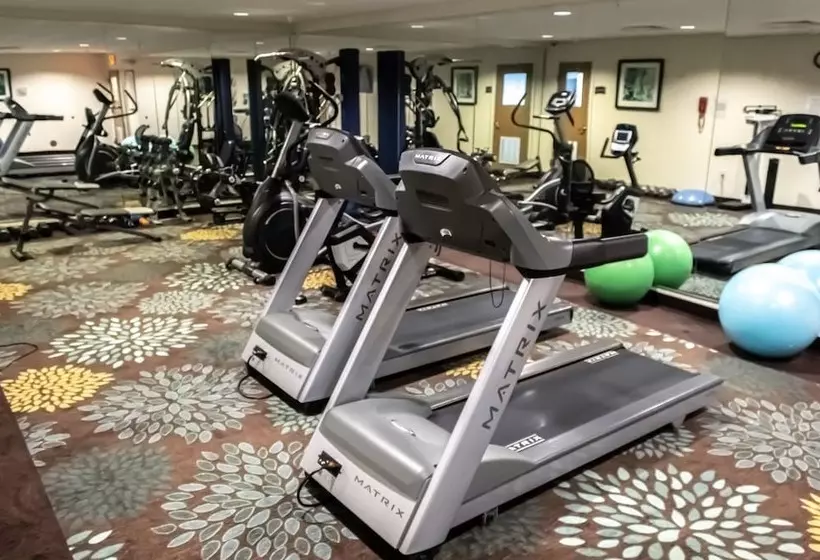 ホテル Staybridge Suites Minot, An Ihg