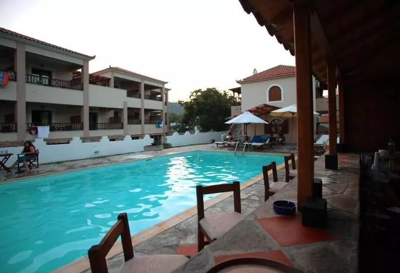 هتل Sun Accommodation