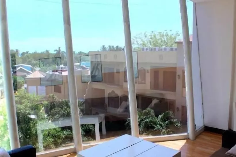 هتل Sunset Hostel