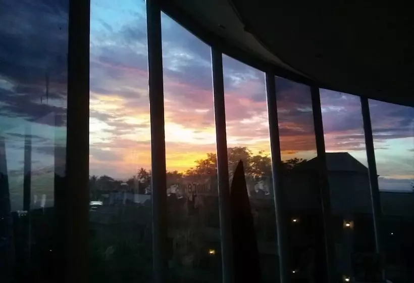 هتل Sunset Hostel