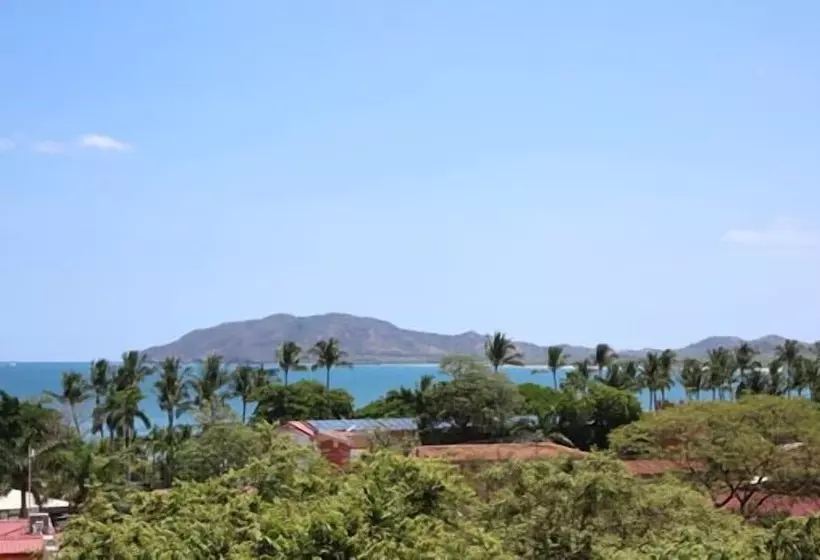 هتل Sunset Hostel