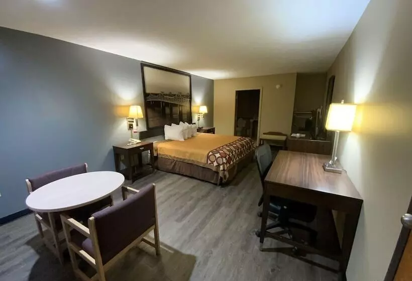 Отель Super 8 By Wyndham Kosciusko