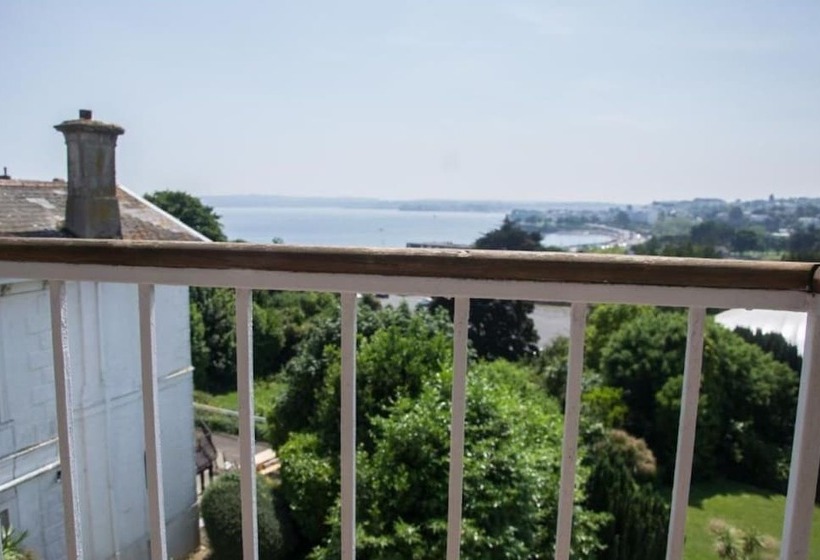 בית מלון כפרי The Richmond