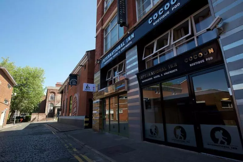 هاستل Cocoon @ International Inn + Apartments