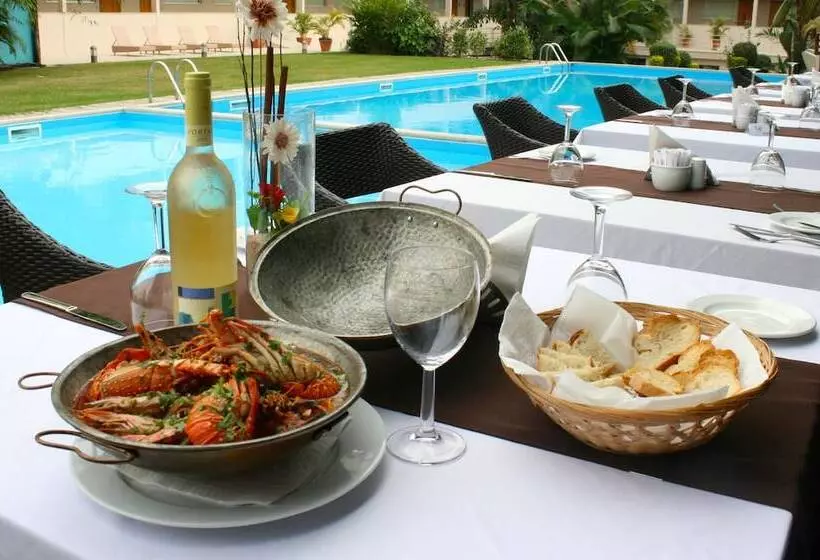 Aparthotel Mil Cidades