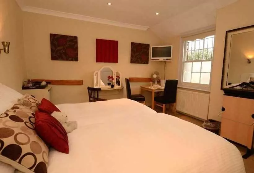 住宿加早餐 Falcon Inn