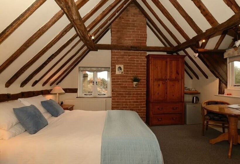 住宿加早餐 Falcon Inn